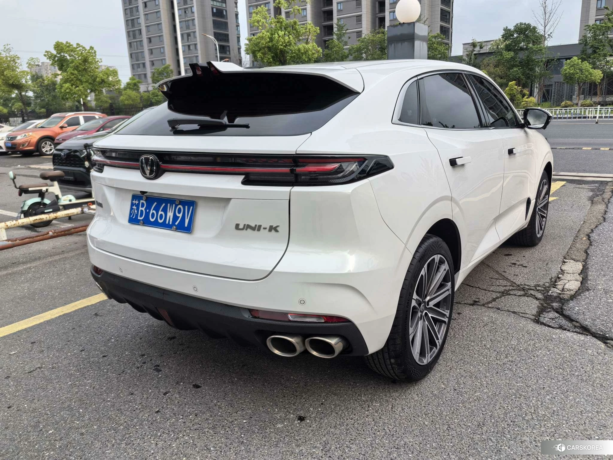 Chang'an UNI-K 2023 Белый из Китая, фото 4