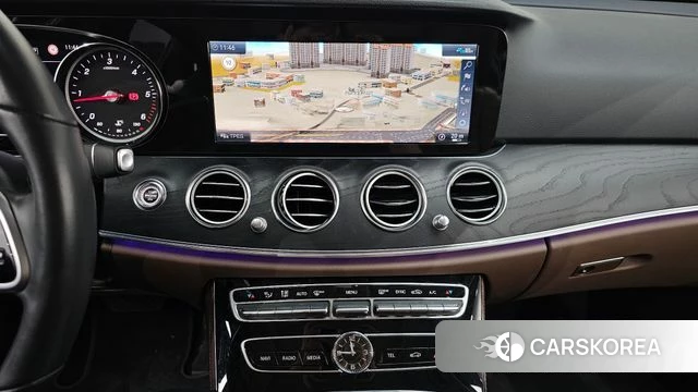 Mercedes-Benz E-Class W213 2020 Белый из Кореи, фото 4