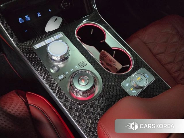 Genesis GV80 Coupe 2024 Небесно-голубой из Кореи, фото 4