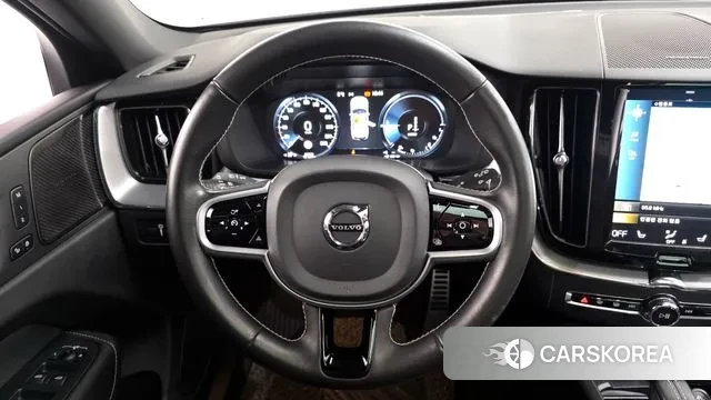 Volvo XC60 second Generation 2020 Белый из Кореи, фото 4