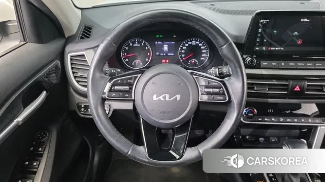 Kia Seltos 2021 Белый из Кореи, фото 4