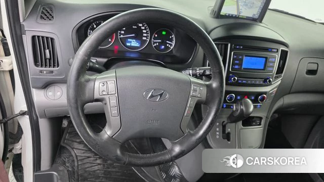 Hyundai The New Grand Starex 2018 Белый из Кореи, фото 4