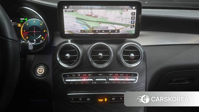 Mercedes-Benz GLC-Class X253 2022 Белый из Кореи, фото 4