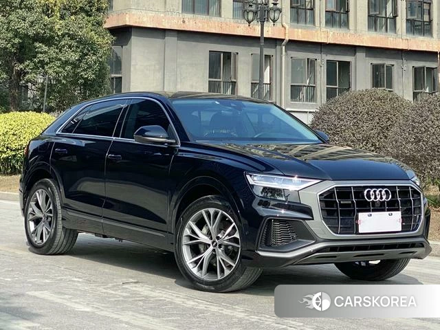 Audi Q8 2021 Черный из Китая, фото 4