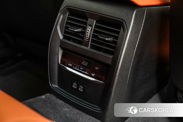 BMW M3 2024 Белый из Китая, фото 4
