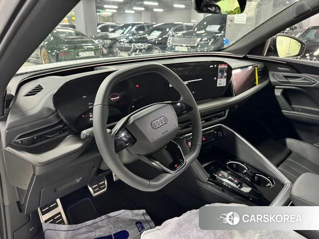 Audi Q5 (80A) 2025 Белый из Кореи, фото 4