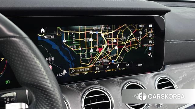 Mercedes-Benz E-Class W213 2022 Серебряный из Кореи, фото 4