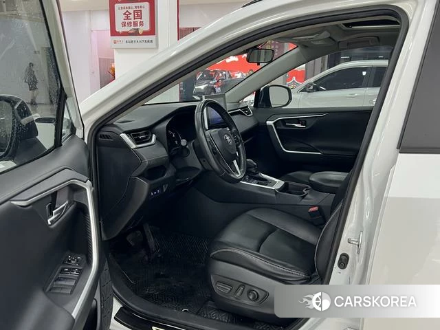 Toyota RAV4 Rongfang 2021 Белый из Китая, фото 4