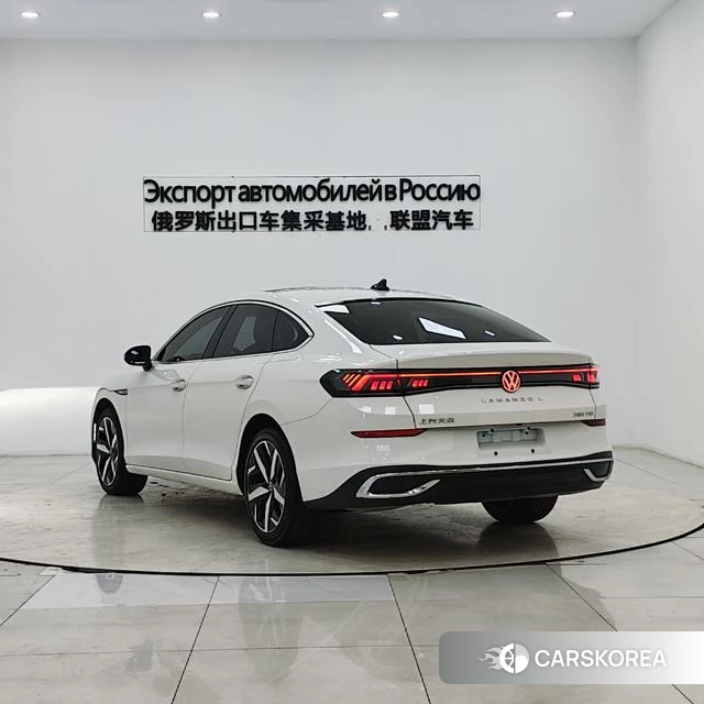 Volkswagen Lingdu 2022 Белый из Китая, фото 4