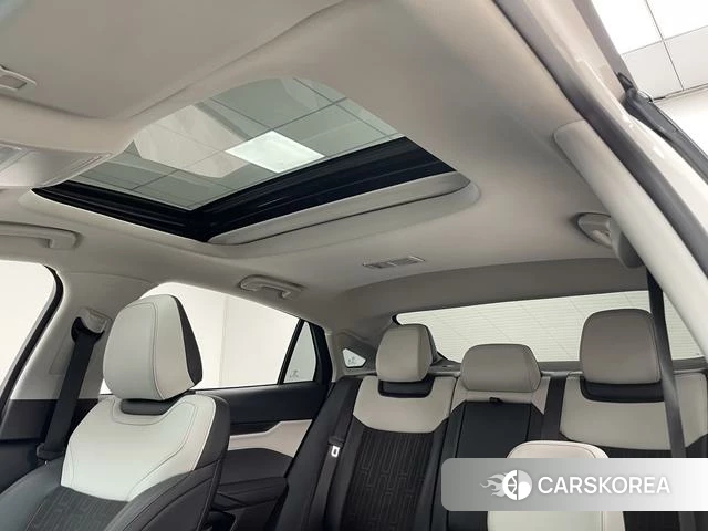 Ford Mondeo 2023 Белый из Китая, фото 4