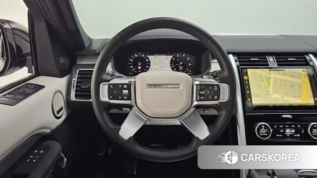 Land Rover Discovery 5 2024 Белый из Кореи, фото 4