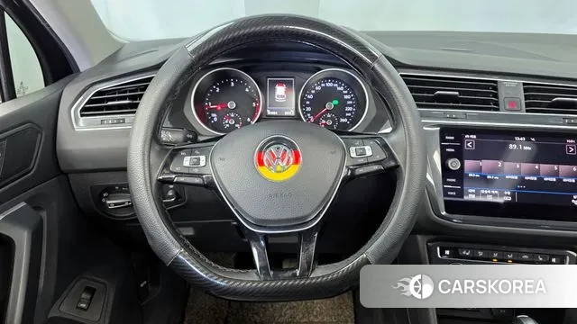 Volkswagen Tiguan second Generation 2020 Черный из Кореи, фото 4