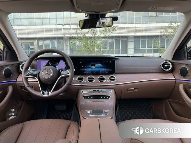 Mercedes-Benz E-class 2024 Черный из Китая, фото 4