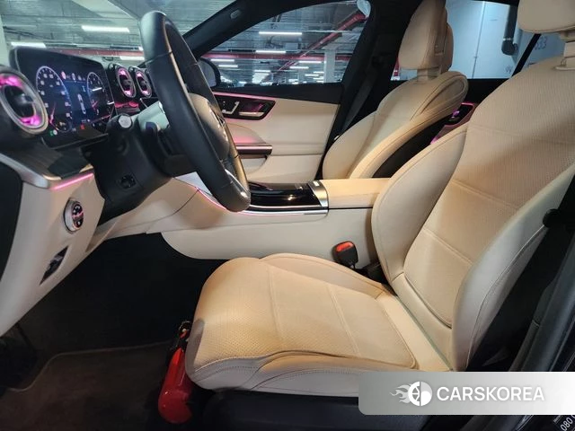 Mercedes-Benz C-Class W206 2025 Черный из Кореи, фото 4
