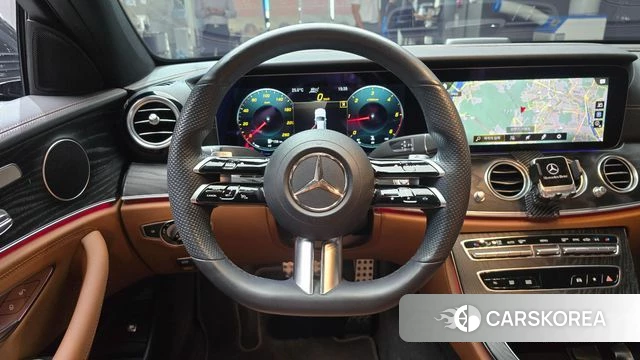 Mercedes-Benz E-Class W213 2021 Серый из Кореи, фото 4