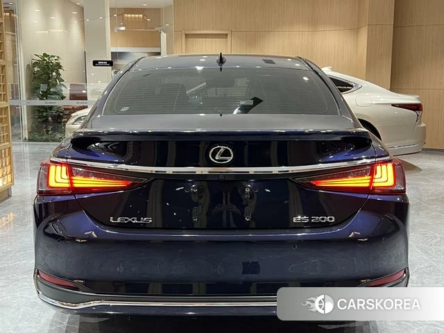 Lexus ES 2021 Синий из Китая, фото 4