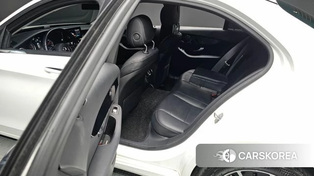 Mercedes-Benz C-Class W205 2019 Белый из Кореи, фото 4