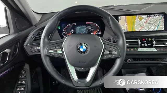 BMW 1 Series (F40) 2023 Белый из Кореи, фото 4