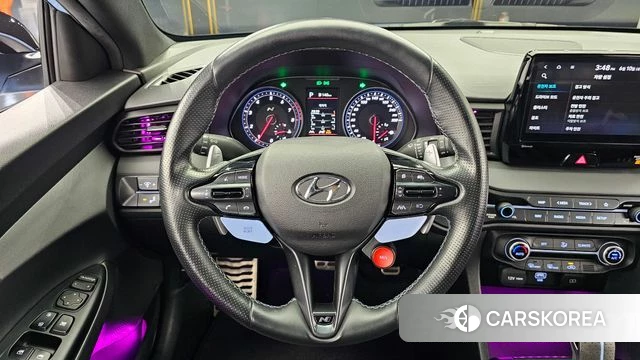 Hyundai Veloster (JS) 2020 Светло-серебряный цвет из Кореи, фото 4