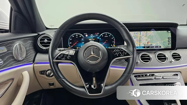 Mercedes-Benz E-Class W213 2023 Белый из Кореи, фото 4