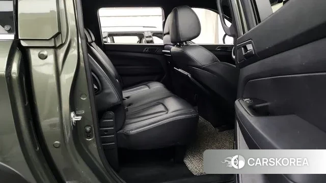 Ssangyong The New Rexton Sport 2022 Темно-зеленый из Кореи, фото 4