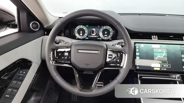 Land Rover Range Rover Evoque 2nd Generation 2025 Белый из Кореи, фото 4