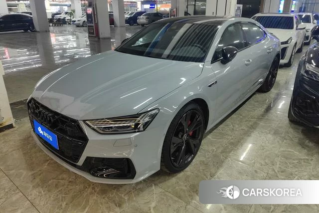 Audi A7L 2025 Темно-серый из Китая, фото 4