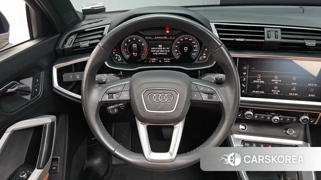 Audi Q3 (F3) 2024 Синий из Кореи, фото 4