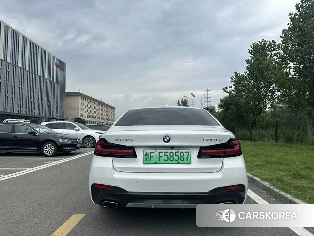 BMW 5 series PHEV 2021 Белый из Китая, фото 4