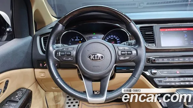 Kia The New Carnival id 2496627 из Кореи 4