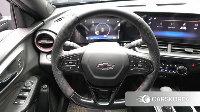 Chevrolet (GM Daewoo) Trax Crossover 2024 Черный из Кореи, фото 4