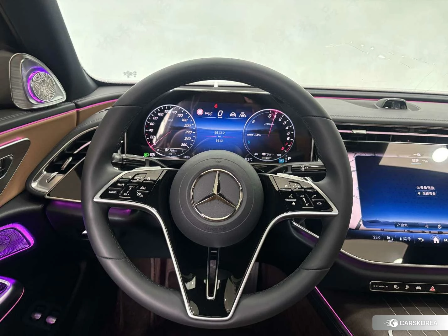 Mercedes-Benz E-class PHEV 2024 Черный из Китая, фото 4