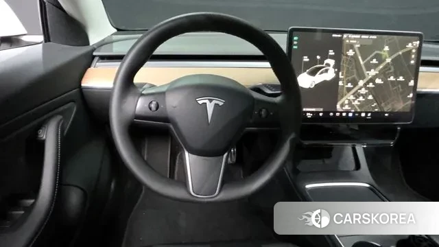 Tesla Model 3 2021 Белый из Кореи, фото 4
