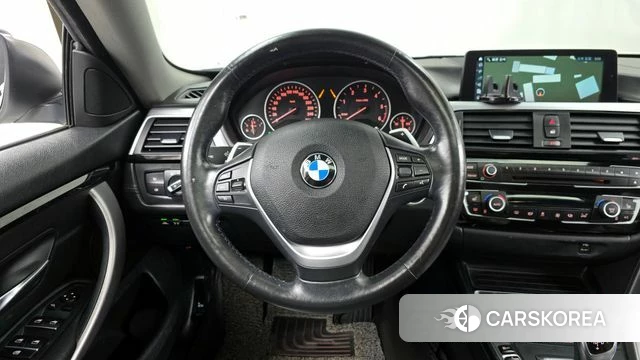 BMW 4 Series (F32) 2018 Белый из Кореи, фото 4