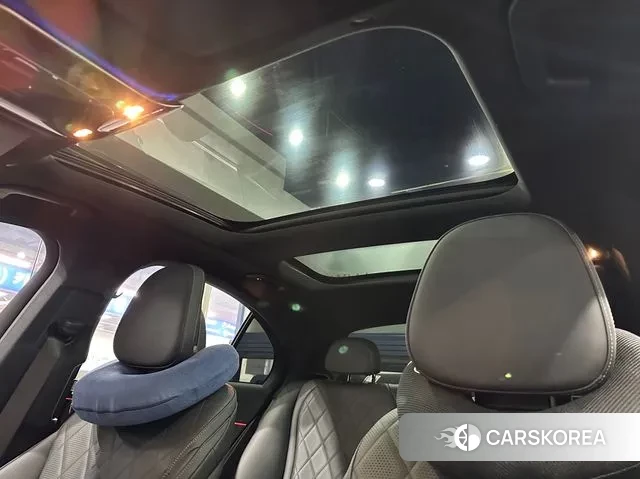 Mercedes-Benz E-Class W214 2024 Черный из Кореи, фото 4