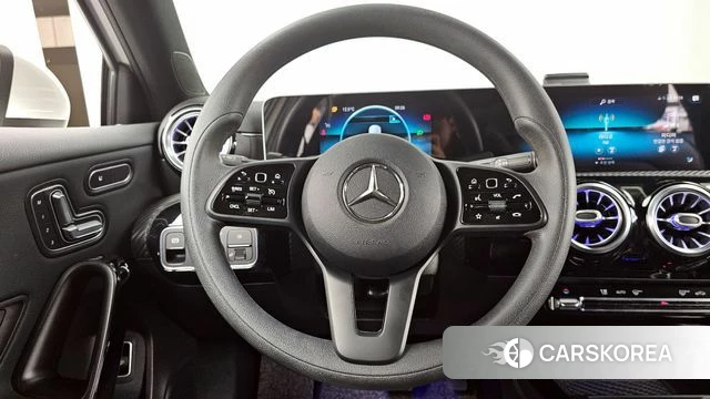 Mercedes-Benz A-Class W177 2020 Белый из Кореи, фото 4