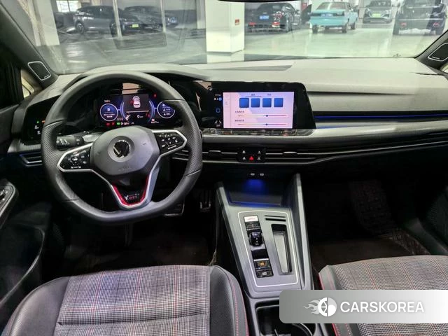 Volkswagen Golf GTI 2022 Черный из Китая, фото 4