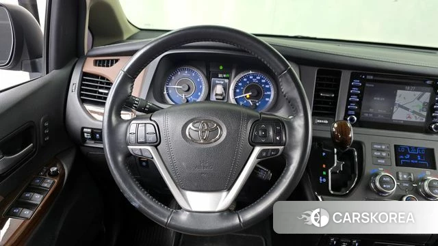 Toyota Sienna 2019 Серый из Кореи, фото 4