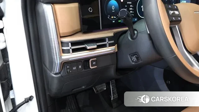 Hyundai Santa Fe (MX5) 2023 Белый из Кореи, фото 4