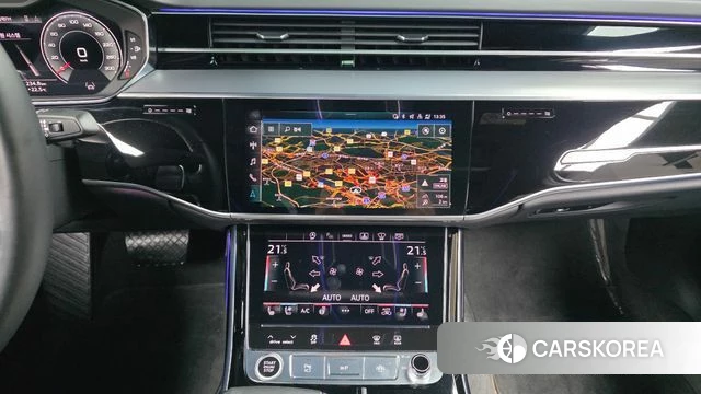 Audi A8 (D5) 2021 Черный из Кореи, фото 4