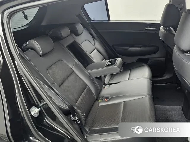 Kia Sportage The Bold 2021 Черный из Кореи, фото 4