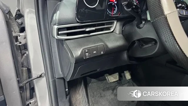 Hyundai Avante (CN7) 2021 Серебристо-серый из Кореи, фото 4