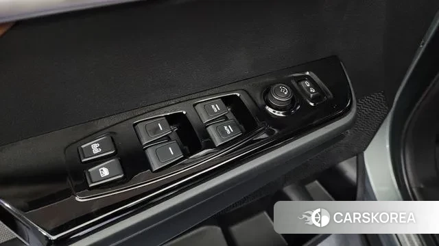 Ssangyong Torres 2022 Темно-зеленый из Кореи, фото 4