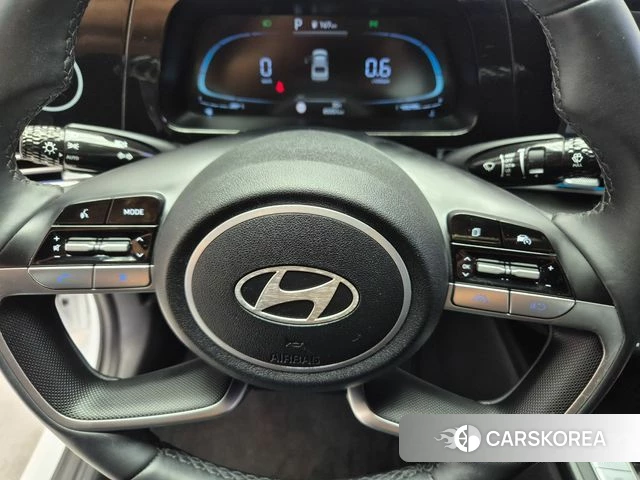 Hyundai The New Avante (CN7) 2023 Белый из Кореи, фото 4