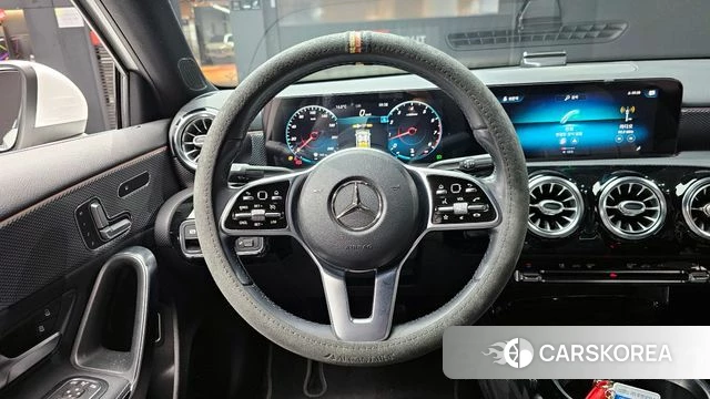 Mercedes-Benz A-Class W177 2021 Белый из Кореи, фото 4