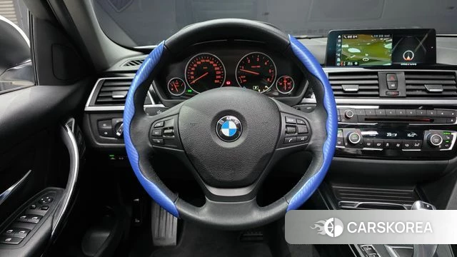 BMW 3 Series (F30) 2018 Белый из Кореи, фото 4
