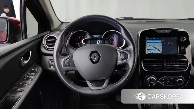 Renault Korea (Samsung) Clio 2019 Красный из Кореи, фото 4