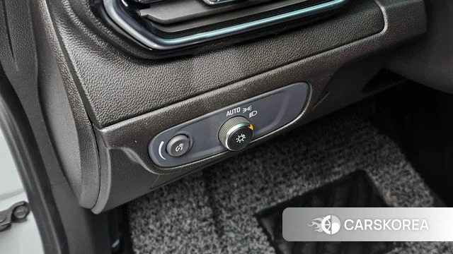 Chevrolet (GM Daewoo) New Bolt EV 2023 Белый из Кореи, фото 4