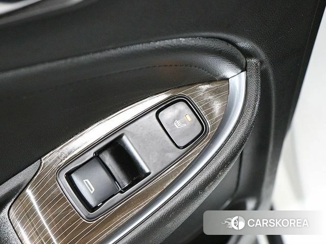 Chevrolet (GM Daewoo) All New Malibu 2018 Жемчужный цвет из Кореи, фото 4