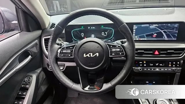 Kia The New Seltos 2023 Серый из Кореи, фото 4